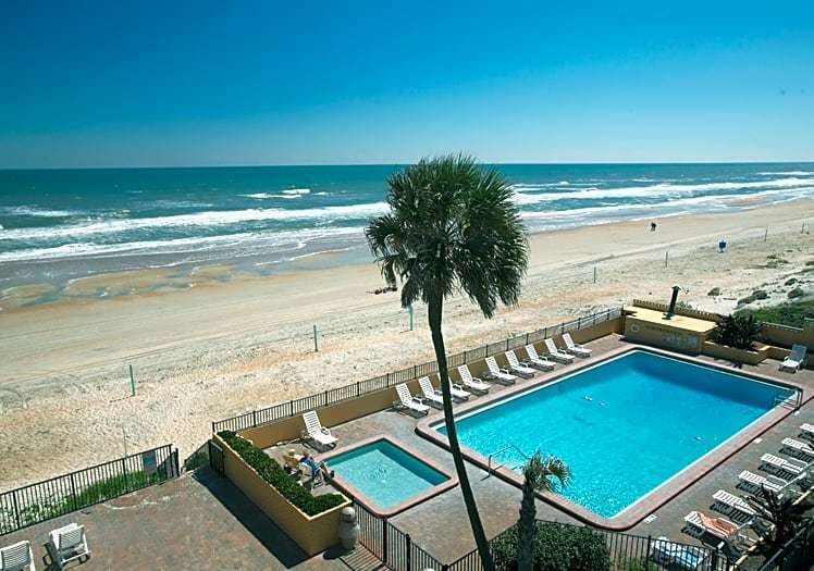 Hotel Comfort Inn & Suites Ormond Beach Oceanfront photo 1