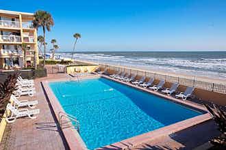 Hotel Comfort Inn & Suites Ormond Beach Oceanfront photo 2