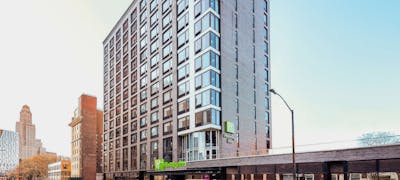 Holiday Inn Brooklyn Downtown