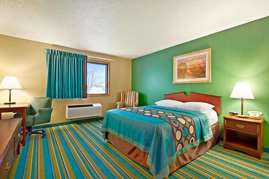 Hotel Coratel Inn & Suites by Jasper Hastings photo 2