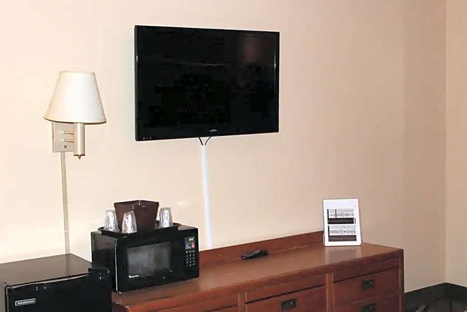 Hotel Coratel Inn & Suites by Jasper Hastings photo 5