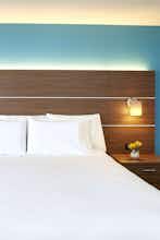 Hotel Holiday Inn Express Waikiki photo 2