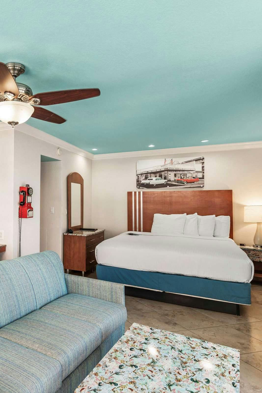 Hotel Plaza Beach Hotel - Beachfront Resort photo 1