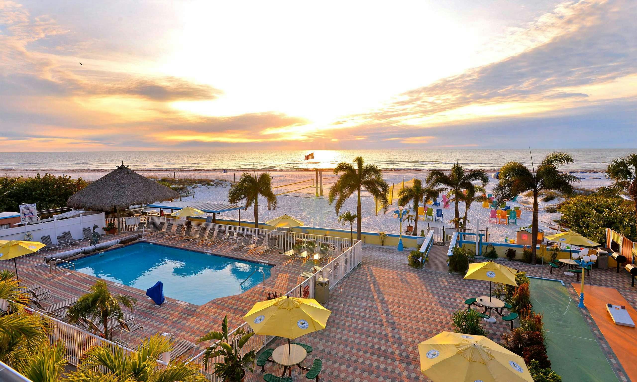 Plaza Beach Hotel - Beachfront Resort