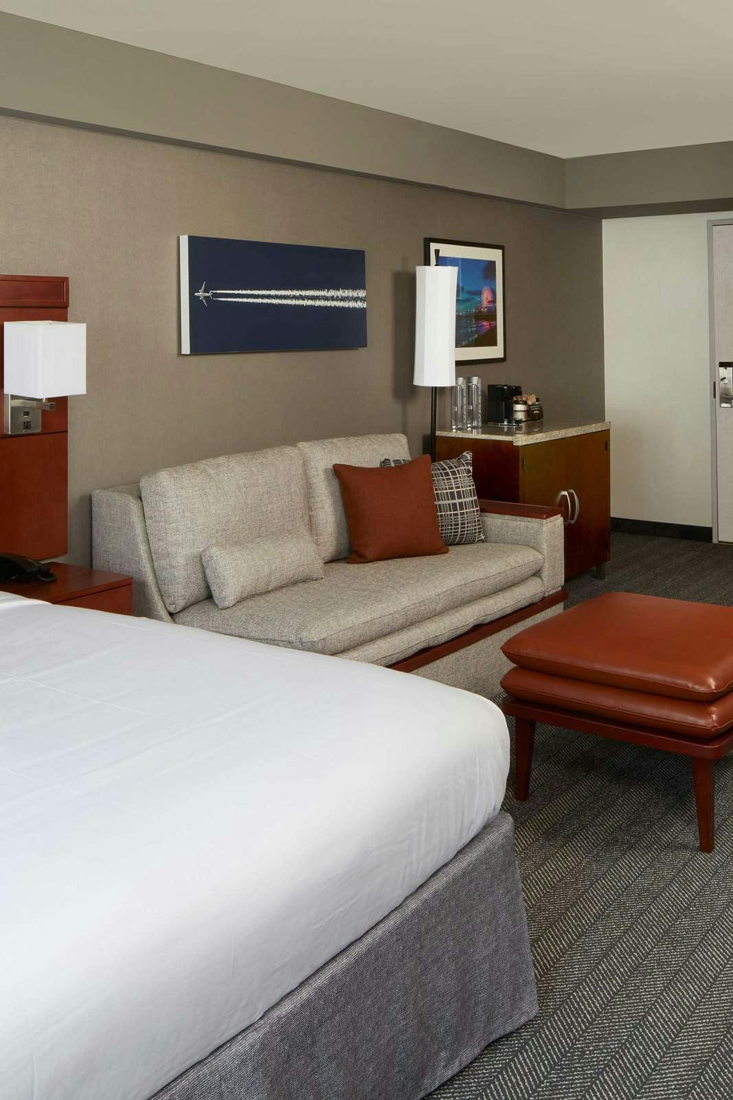 Hotel Courtyard by Marriott Los Angeles LAX/Century Boulevard photo 5