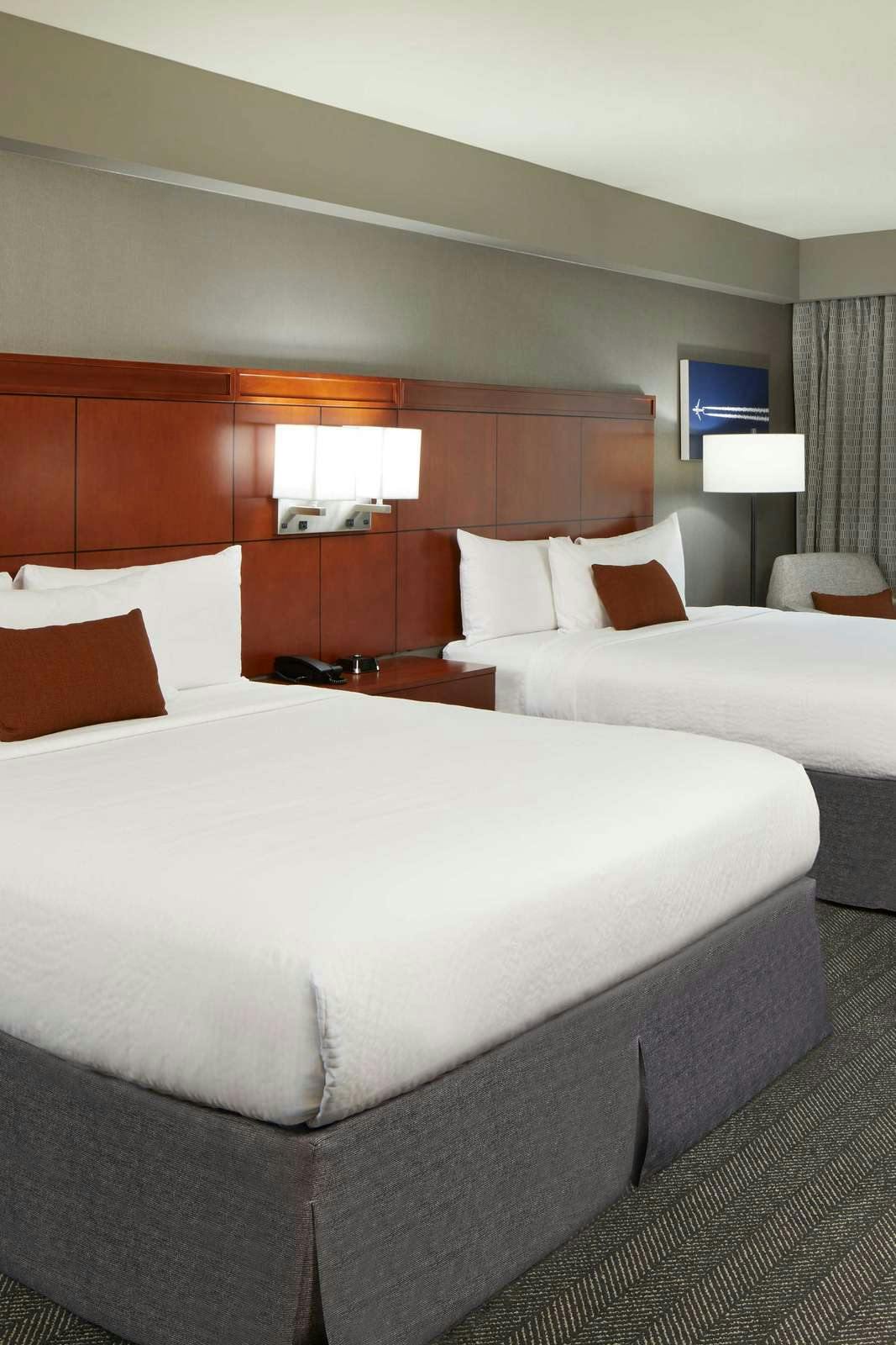 Hotel Courtyard by Marriott Los Angeles LAX/Century Boulevard photo 1