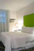 Hotel The Roslyn, Tapestry Collection by Hilton photo 3