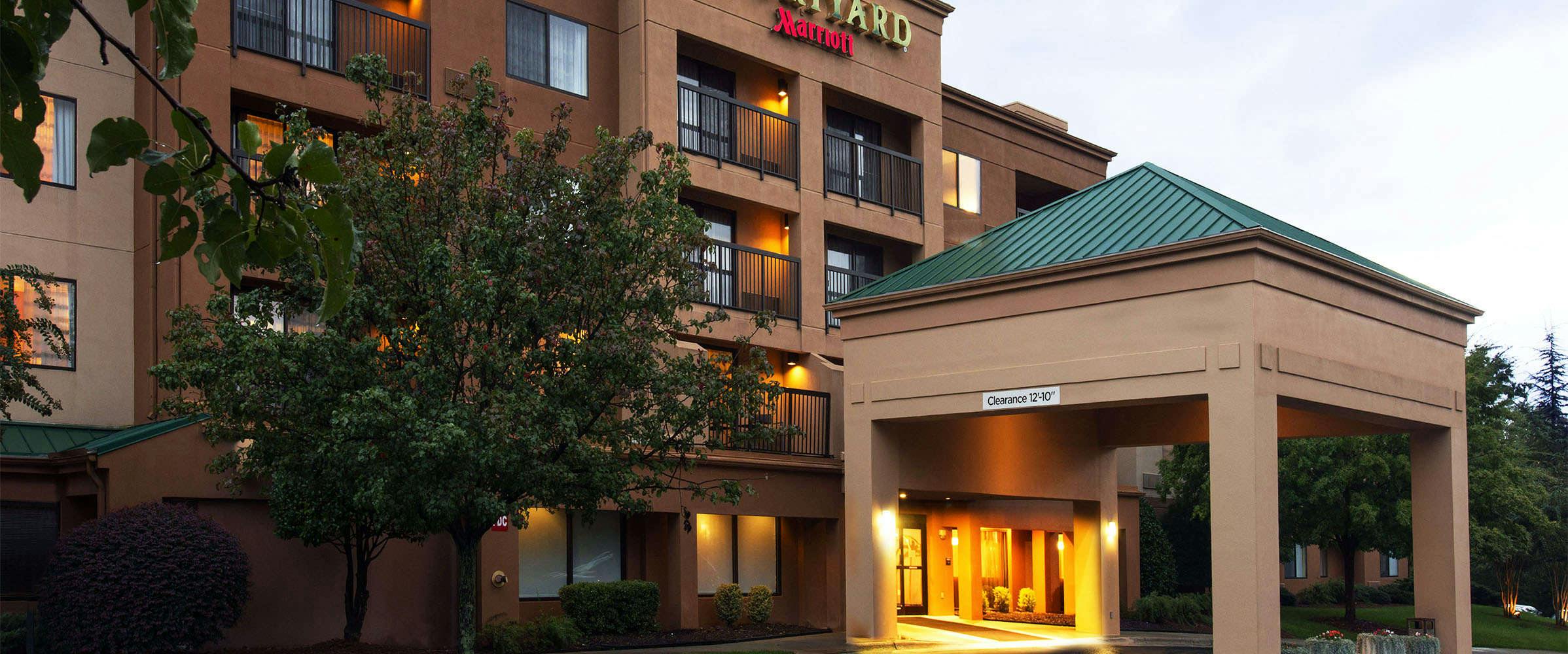 Hotel Courtyard by Marriott Winston-Salem Hanes Mall photo 1