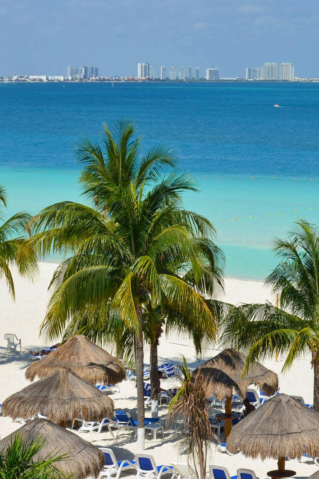 Hotel Beachscape Kin Ha Villas & Suites Cancun photo 1