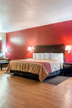 Hotel Red Roof Inn & Suites Lake Orion/ Auburn Hills photo 1