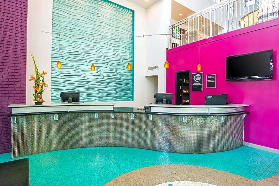 Hotel Oasis Hotel & Conv. Center, Ascend Hotel Collection photo 4