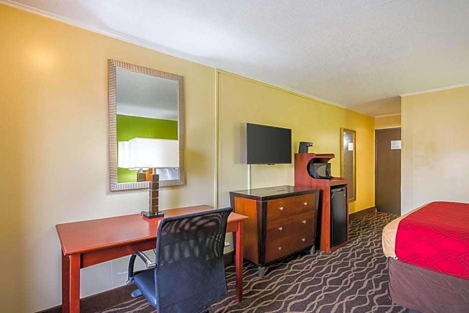 Hotel Econo Lodge Garden City - Savannah photo 5