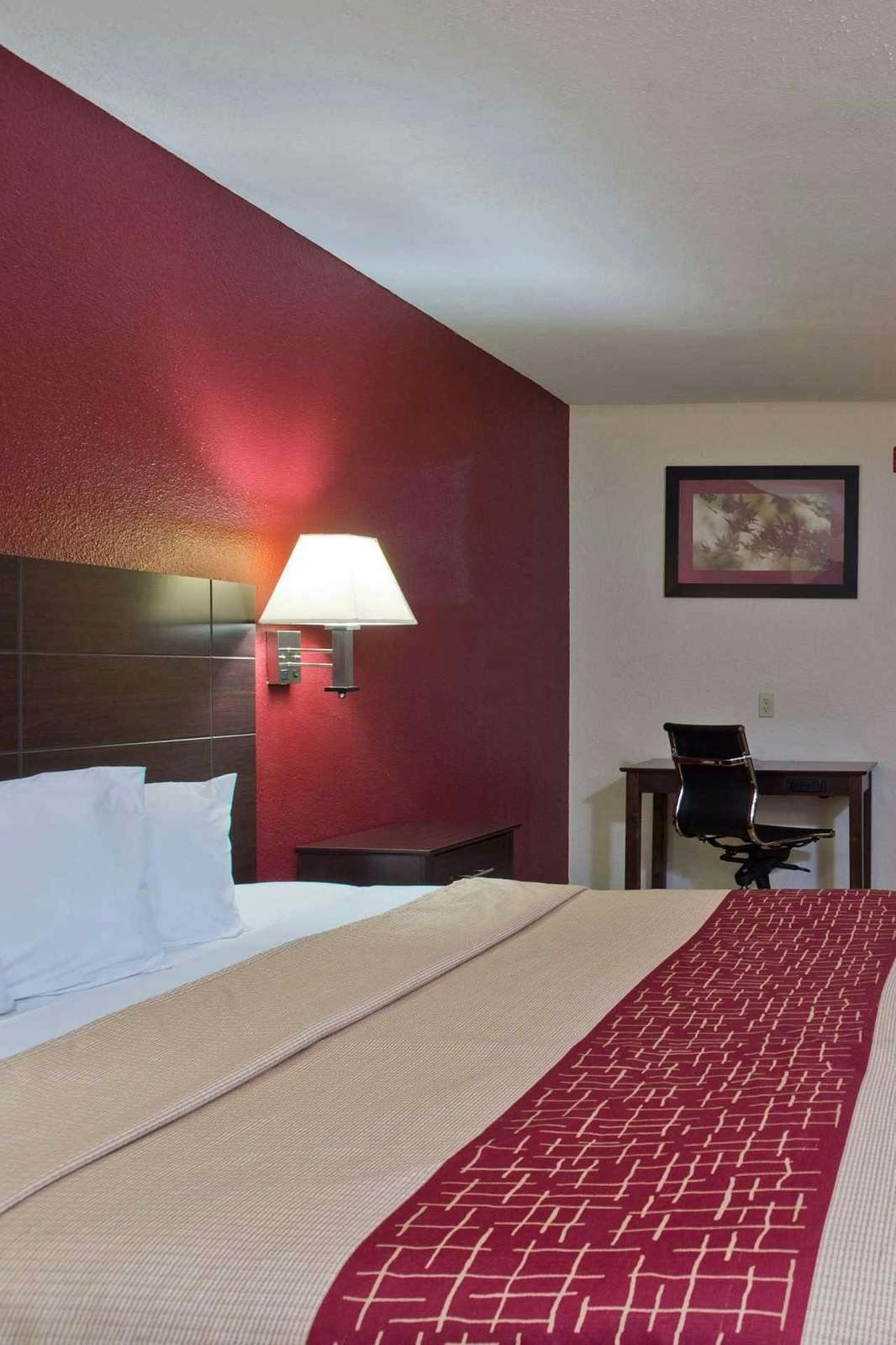 Hotel Red Roof Inn Corpus Christi South photo 2