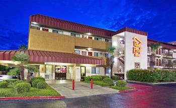 Red Roof Inn Corpus Christi South