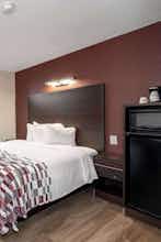 Hotel Red Roof Inn Springfield, MO photo 2