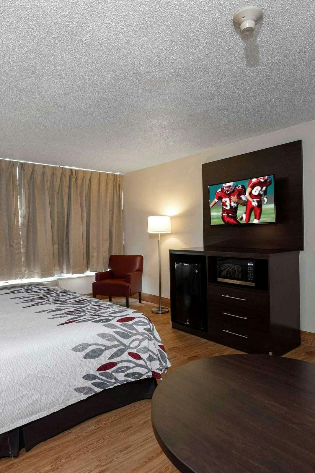 Hotel Red Roof Inn Marion, VA photo 3