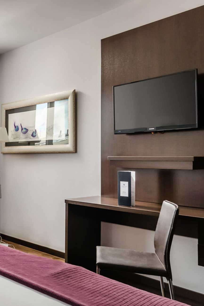 Hotel Eurostars Reina Felicia photo 3