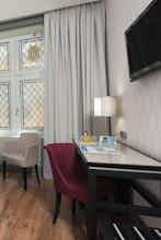 Hotel Eurostars Puerta Real photo 5