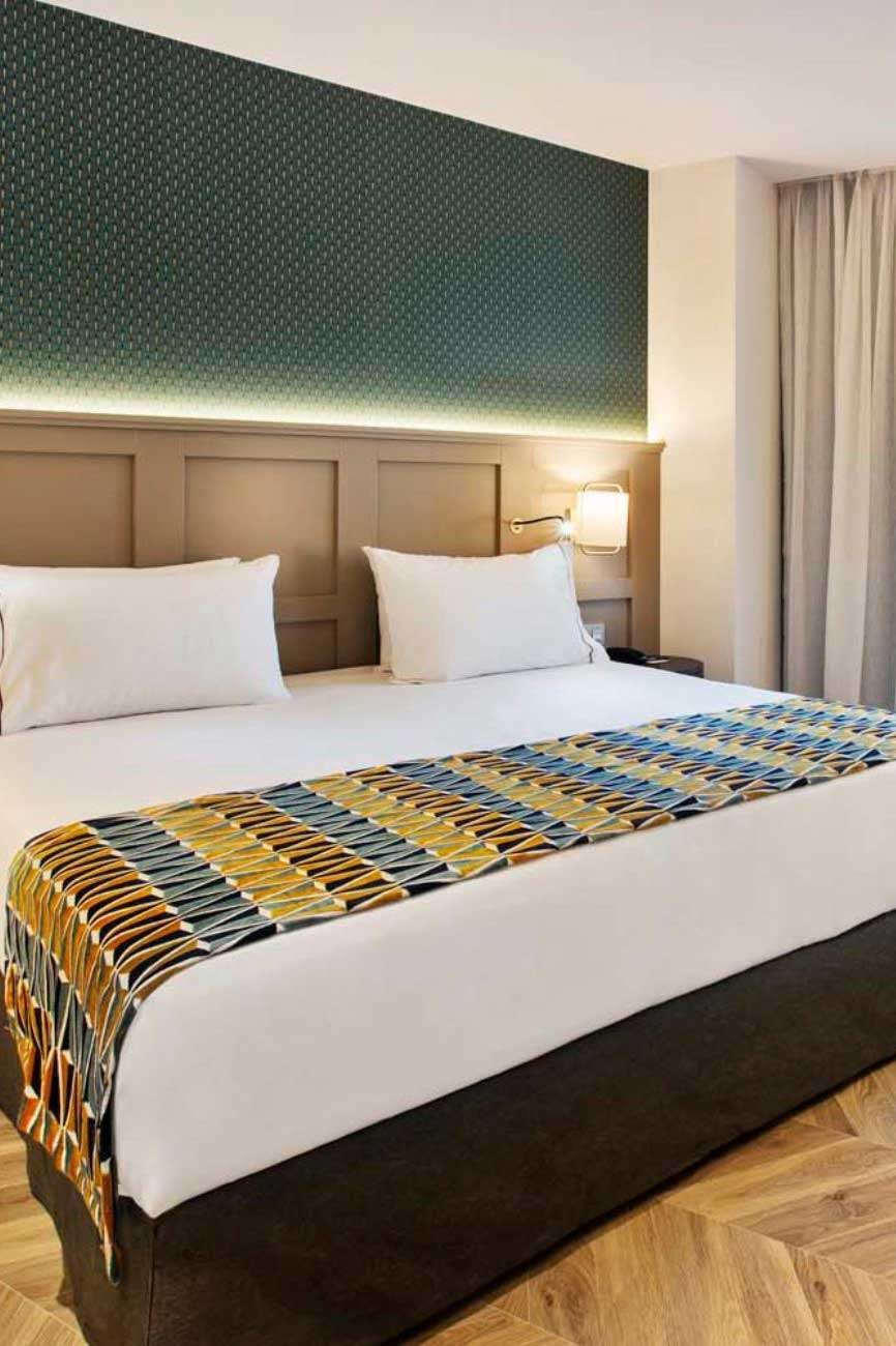 Hotel Eurostars Puerta Real photo 1