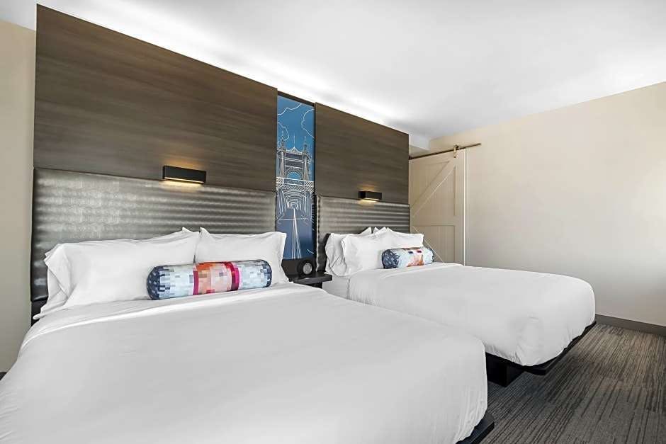 Hotel ALOFT NEWPORT ON THE LEVEE photo 4