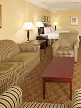 Hotel Holiday Inn Hotel & Suites Beaumont Plaza photo 3