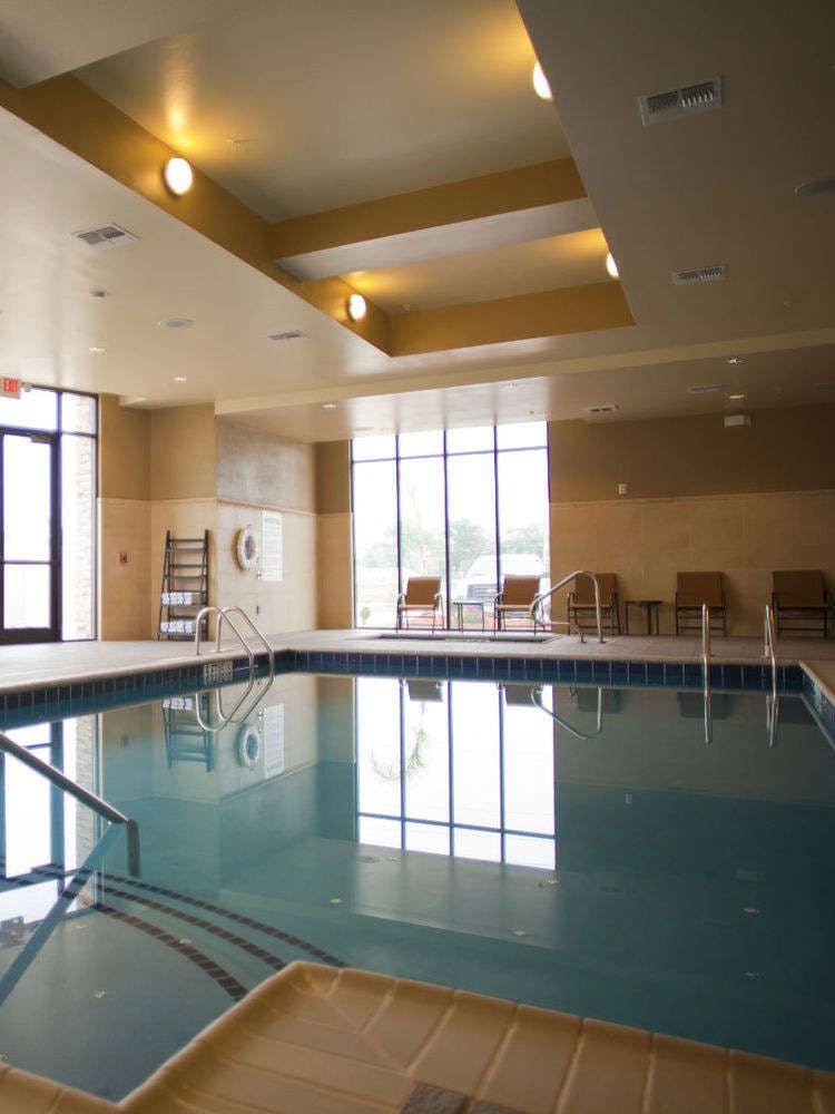 Hotel Holiday Inn Channelview photo 2