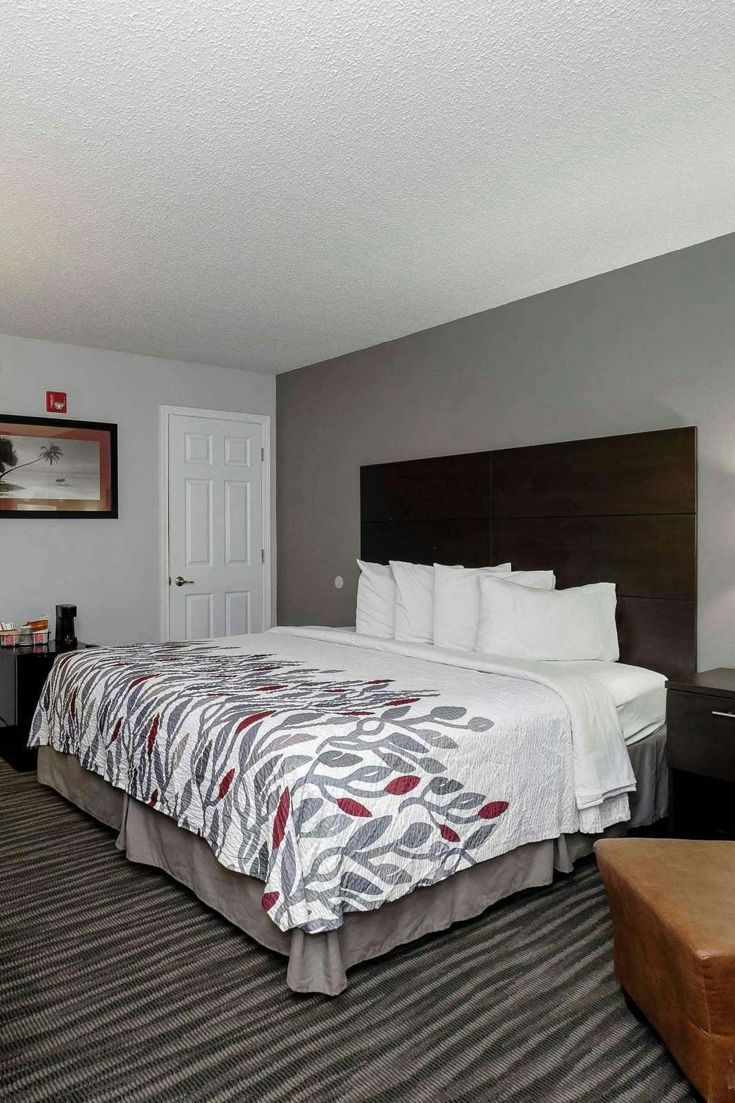 Hotel Red Roof Inn Defuniak Springs photo 1