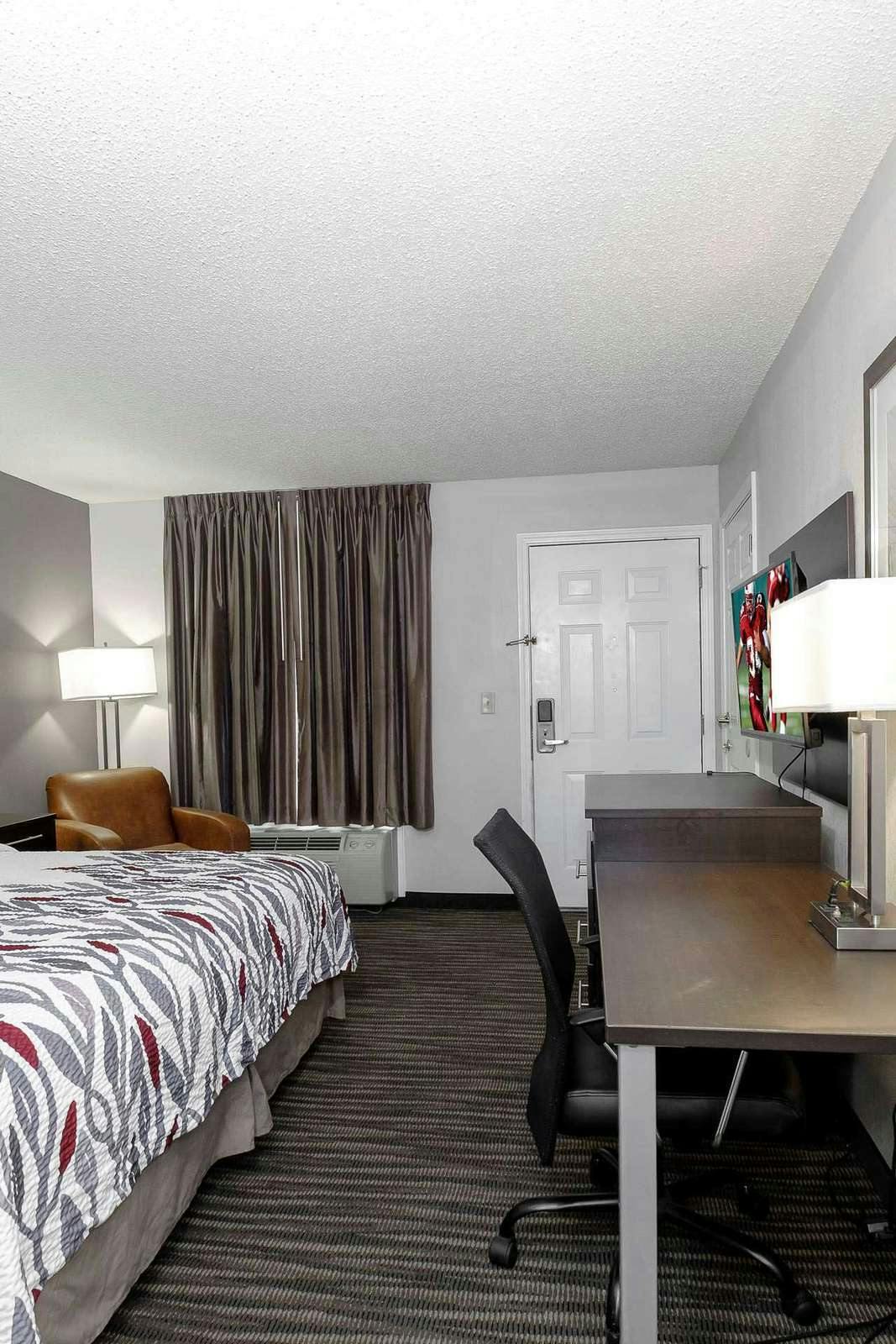 Hotel Red Roof Inn Defuniak Springs photo 4