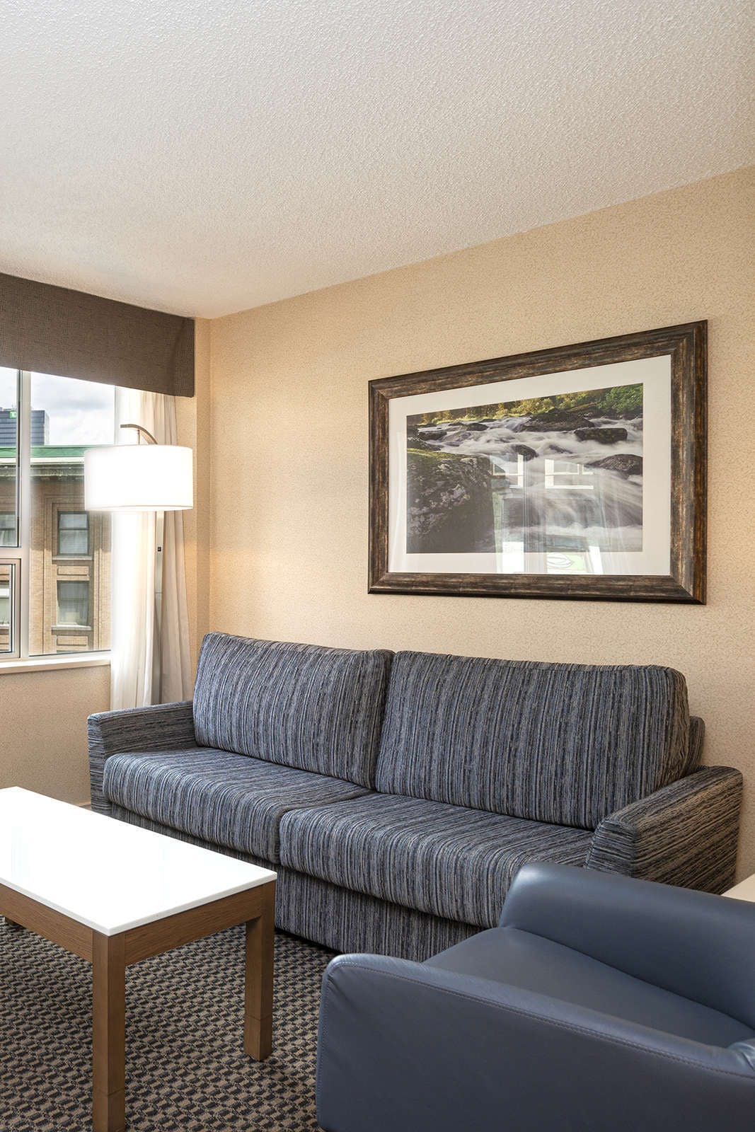 Hotel Best Western Premier Chateau Granville Hotel & Suites and Conference Centre photo 5