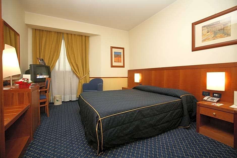 Hotel Pacific Hotel Fortino photo 3