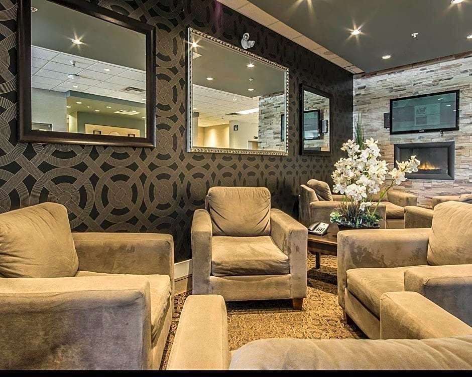 Hotel Comfort Inn Surrey Hotel photo 4