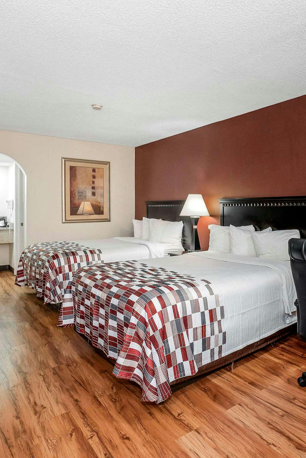 Hotel Red Roof Inn & Suites Oxford photo 5