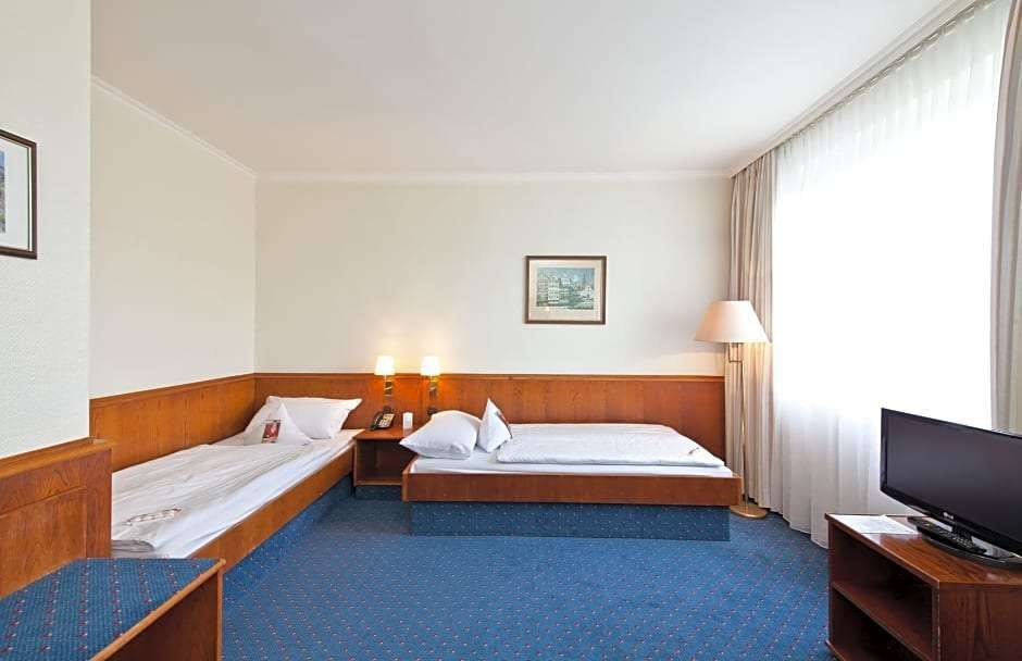 Hotel Novum Hotel Ravenna Berlin Steglitz photo 4