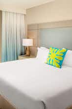 Hotel Embassy Suites San Diego Bay - Downtown photo 2