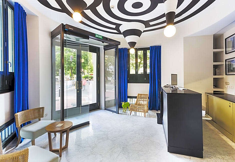 Hotel One Shot Luchana photo 1