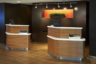 Hotel Courtyard by Marriott Detroit Warren photo 1