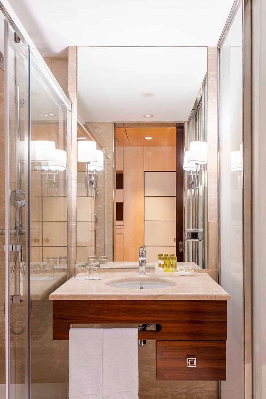 Hotel Eurostars Gran Valencia photo 4