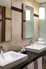 Hotel Eurostars Hotel De La Reconquista photo 5