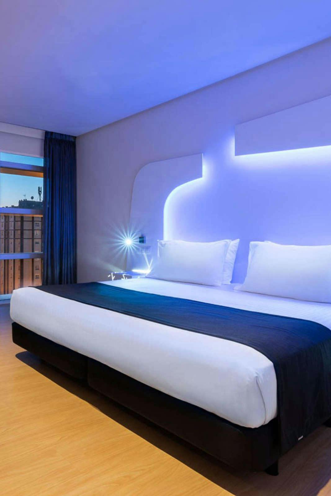 Hotel Eurostars Palacio De Cristal photo 2