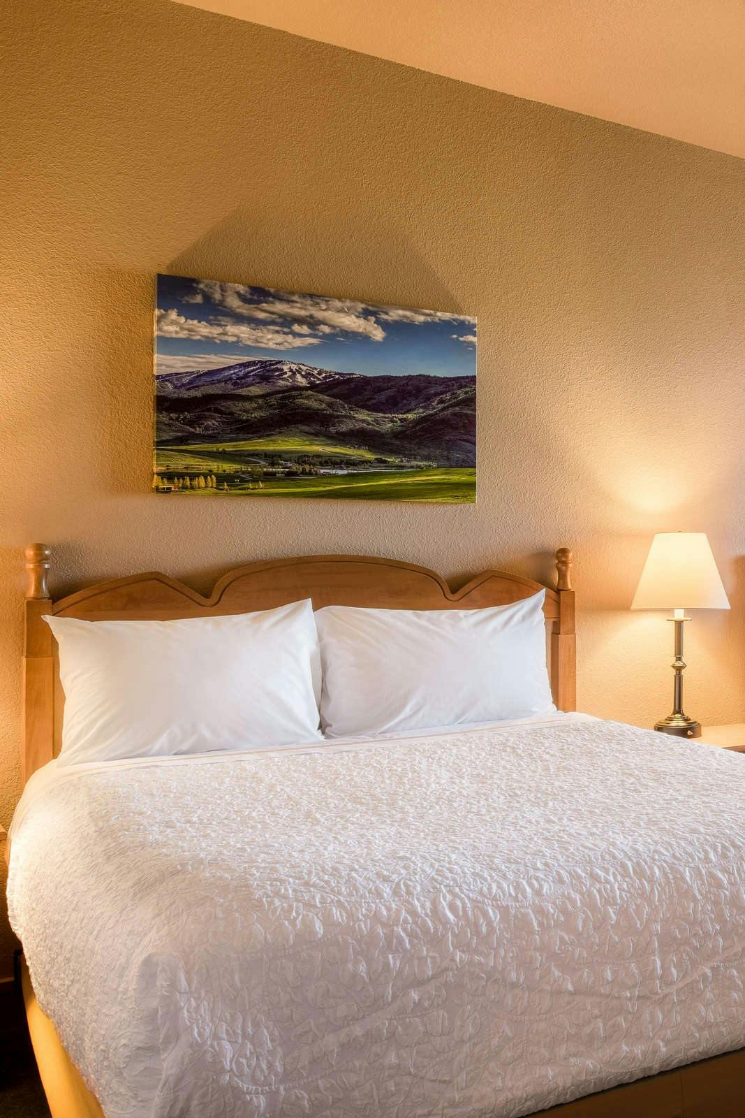 Hotel The Steamboat Grand photo 2