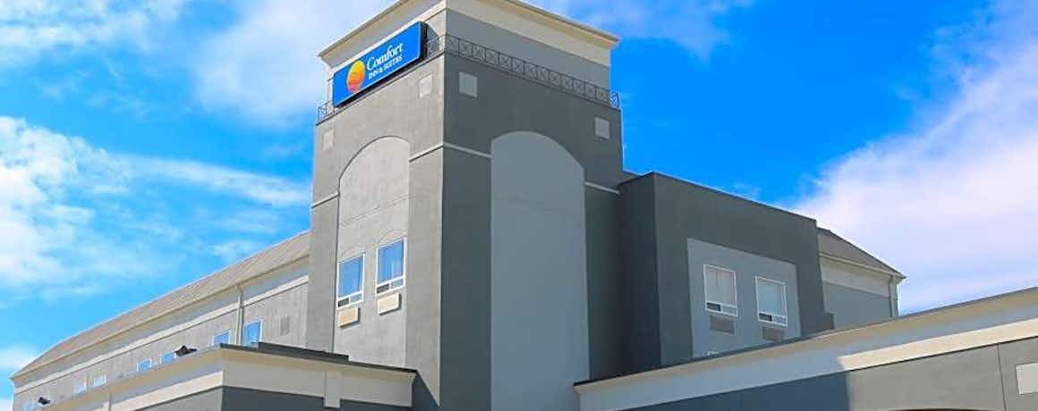 Comfort Inn & Suites Airport South, Calgary - HotelTonight