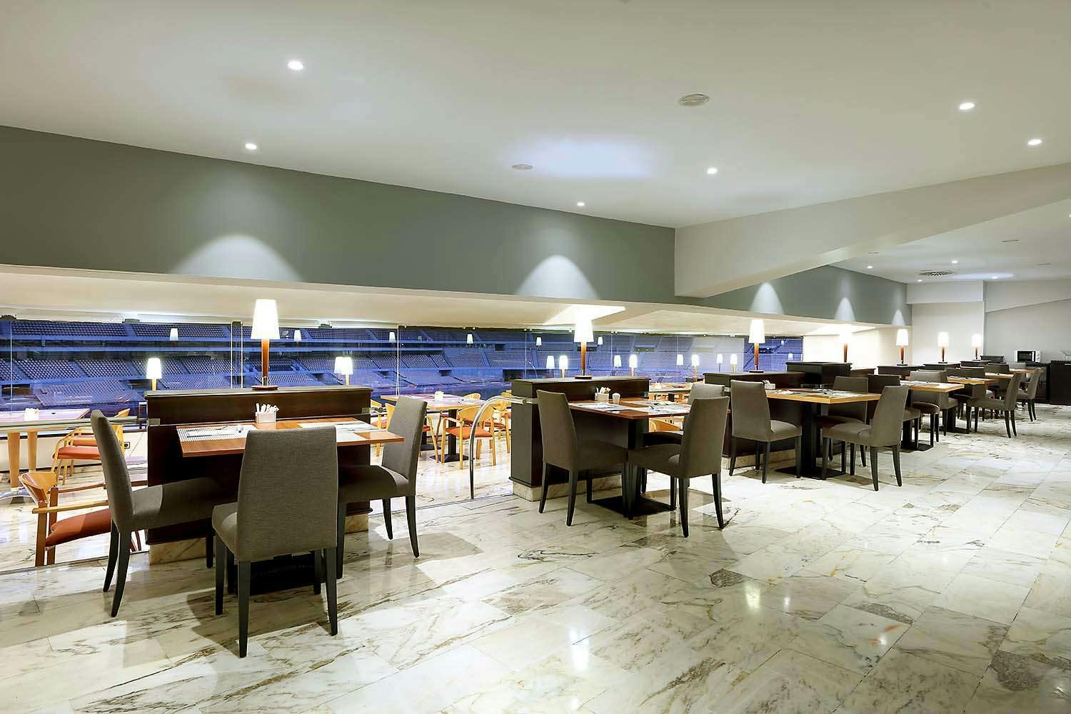 Hotel Exe Isla Cartuja photo 4