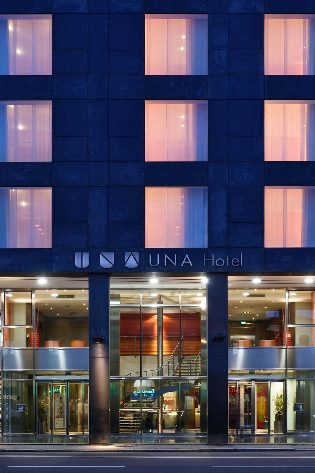 Hotel UNAHOTELS Bologna Centro photo 1