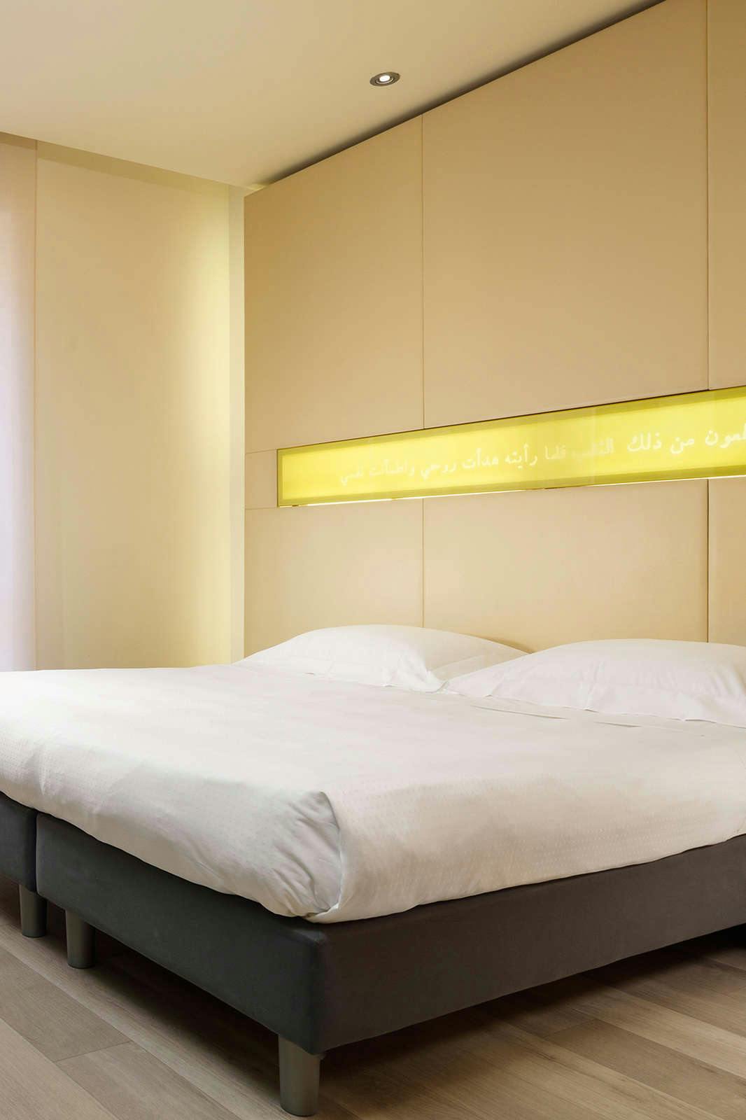 Hotel UNAHOTELS Bologna Centro photo 2