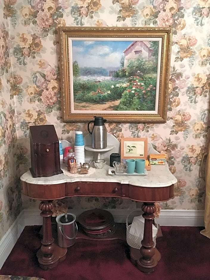 Hotel Tayberry Victorian Cottage B&B photo 1