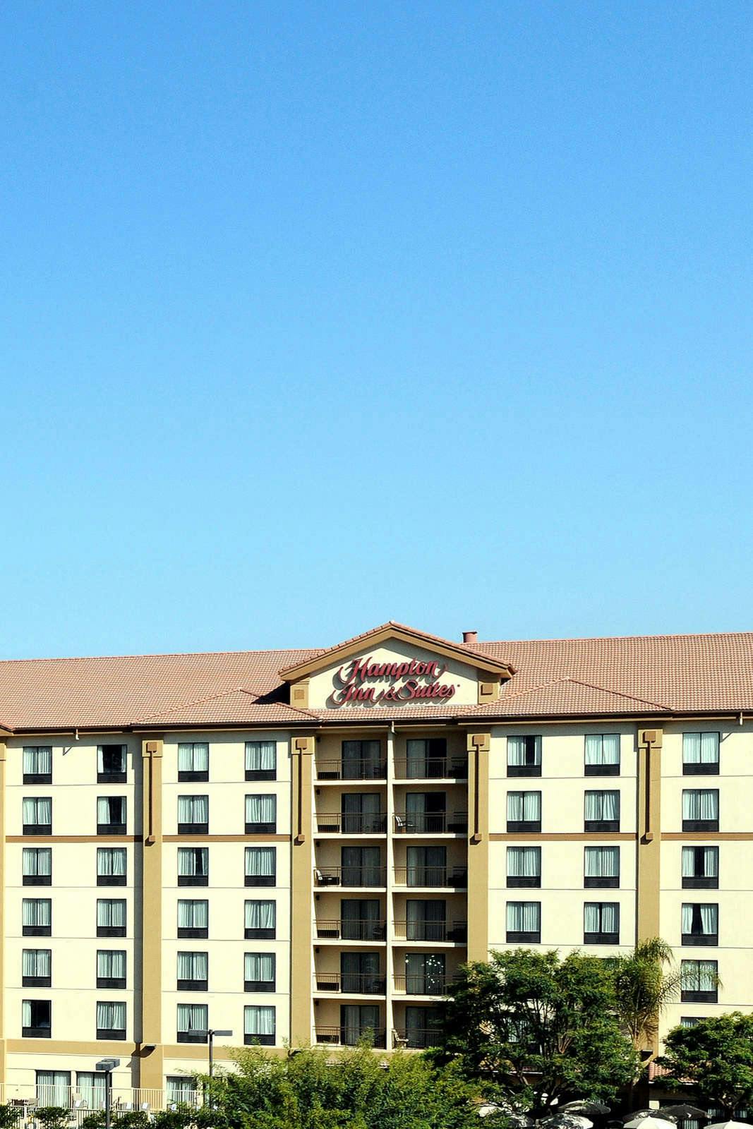 Hotel Hampton Inn & Suites Los Angeles/Anaheim-Garden Grove photo 1