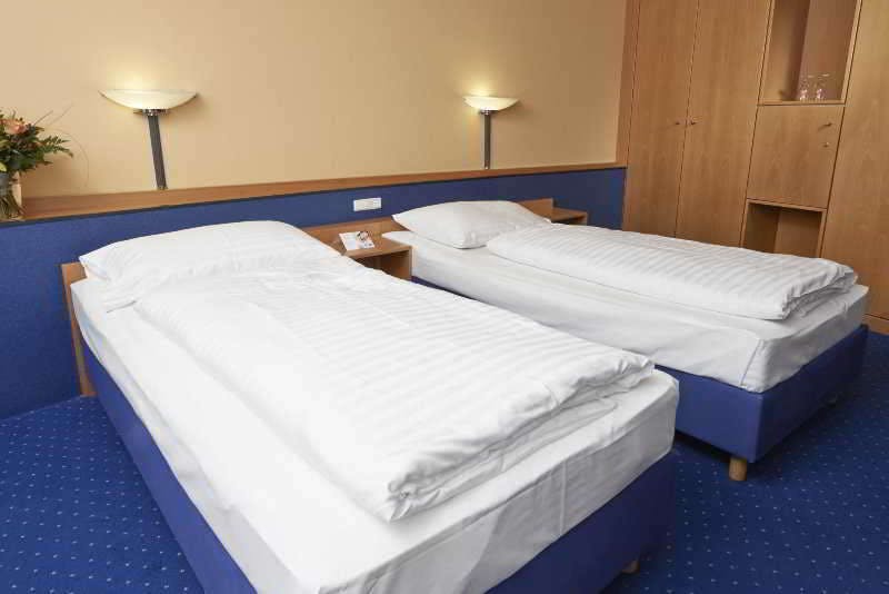 Hotel Novum Hotel Kavalier Wien photo 2