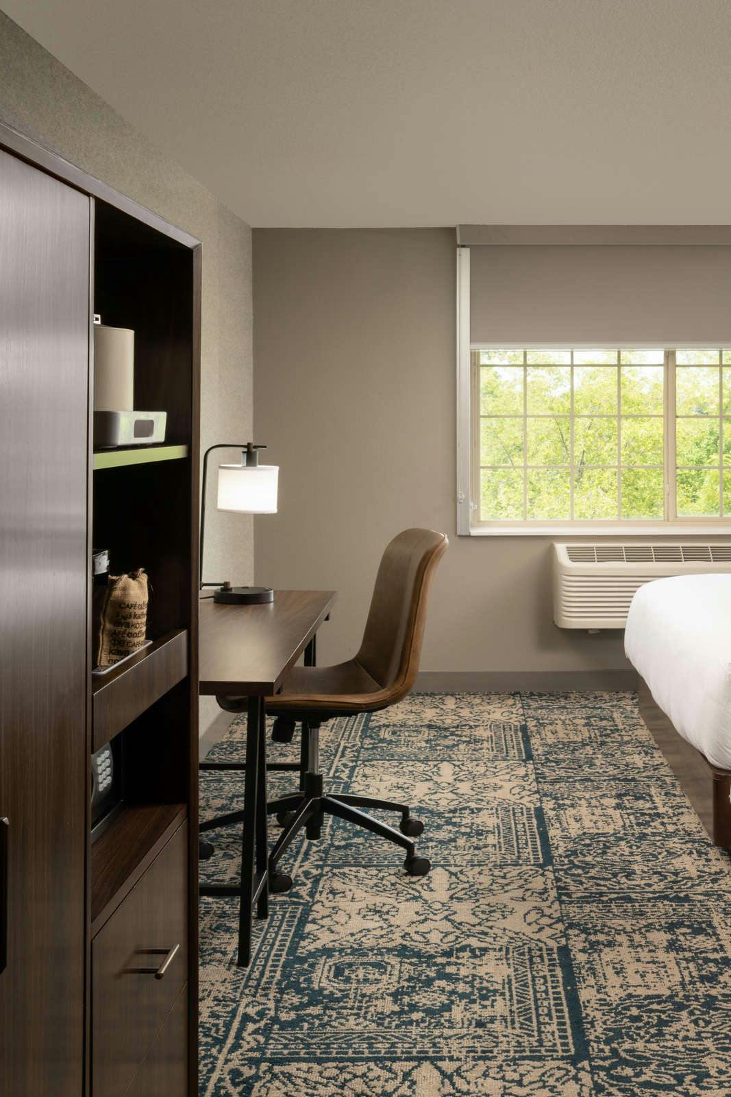 Hotel Four Points by Sheraton Chicago Schaumburg photo 5