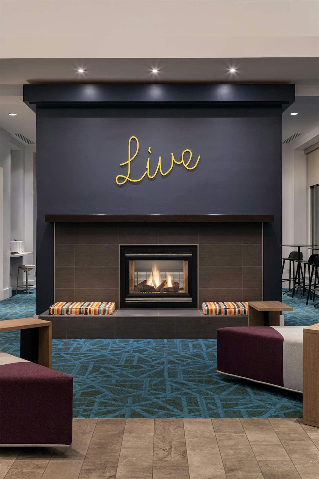 Hotel Aloft Mountain View photo 4