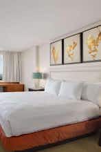 Hotel Hilton Miami Airport Blue Lagoon photo 2